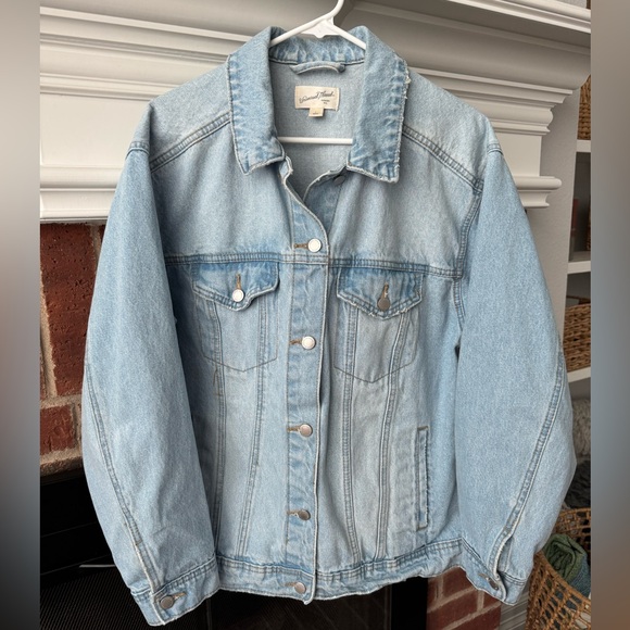 Universal Thread Denim Jacket - Picture 1 of 3